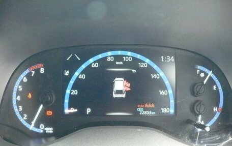 Toyota Yaris Cross, 2022 год, 1 492 000 рублей, 13 фотография