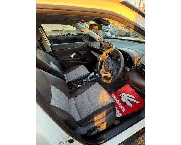 Toyota Yaris Cross, 2022 год, 199 429 рублей, 8 фотография