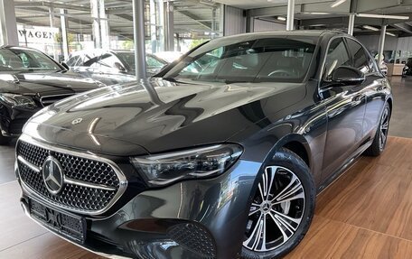 Mercedes-Benz E-Класс, 2025 год, 12 500 000 рублей, 2 фотография
