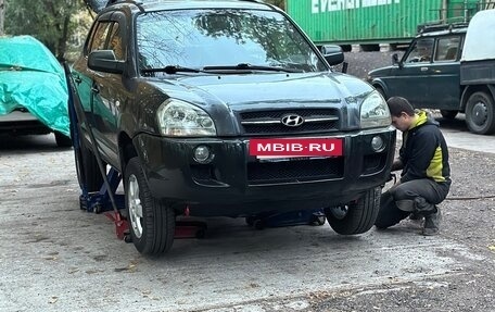 Hyundai Tucson III, 2006 год, 530 000 рублей, 4 фотография