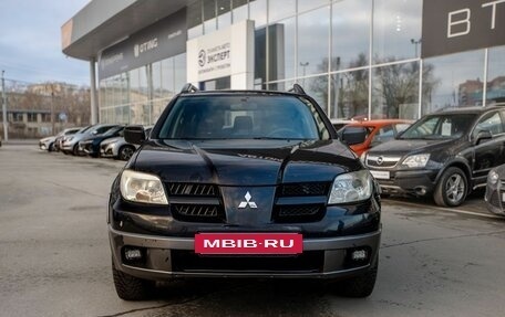 Mitsubishi Outlander III рестайлинг 3, 2004 год, 450 000 рублей, 2 фотография