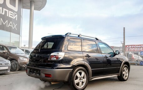 Mitsubishi Outlander III рестайлинг 3, 2004 год, 450 000 рублей, 5 фотография
