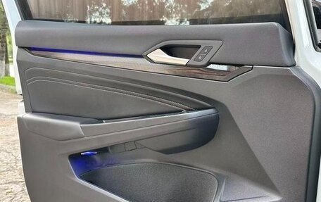 Volkswagen Golf VIII, 2022 год, 1 500 000 рублей, 8 фотография