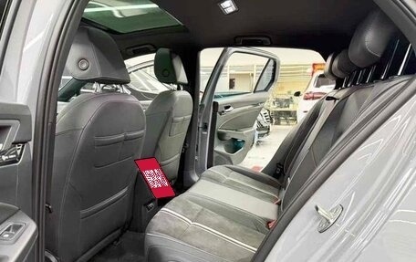 Volkswagen Golf VIII, 2022 год, 1 732 000 рублей, 25 фотография