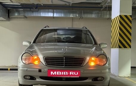 Mercedes-Benz C-Класс, 2003 год, 900 000 рублей, 15 фотография