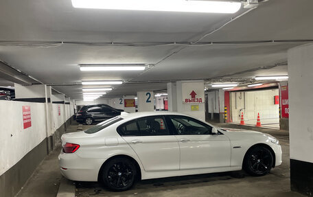 BMW 5 серия, 2015 год, 3 200 000 рублей, 3 фотография