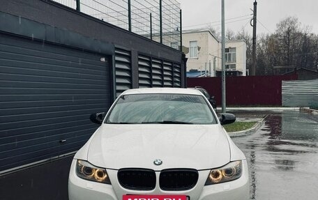 BMW 3 серия, 2010 год, 820 000 рублей, 4 фотография