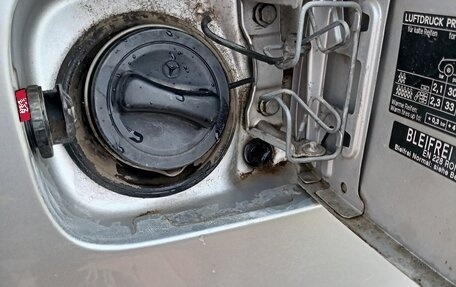 Mercedes-Benz CLK-Класс, 2001 год, 480 000 рублей, 30 фотография