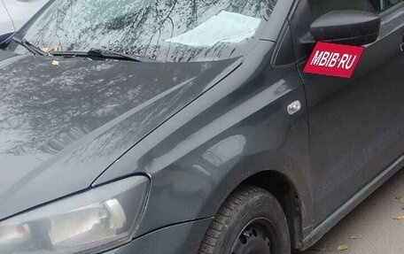 Volkswagen Polo VI (EU Market), 2015 год, 500 000 рублей, 2 фотография