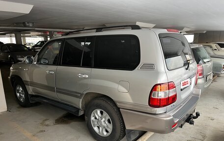 Toyota Land Cruiser 100 рестайлинг 2, 2006 год, 3 000 000 рублей, 4 фотография