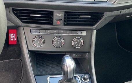 Volkswagen Jetta VII, 2020 год, 1 490 000 рублей, 11 фотография