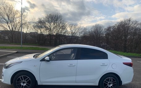 KIA Rio IV, 2019 год, 1 350 000 рублей, 8 фотография