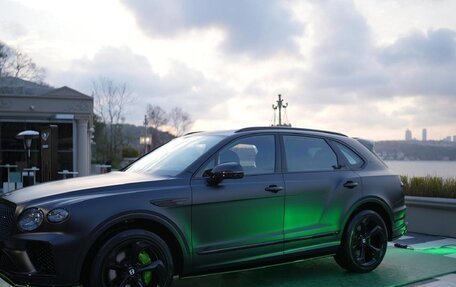 Bentley Bentayga I, 2025 год, 44 500 000 рублей, 3 фотография