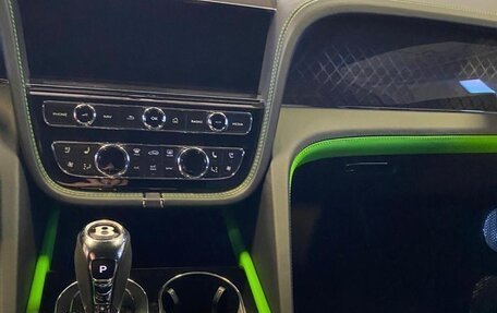 Bentley Bentayga I, 2025 год, 44 500 000 рублей, 13 фотография