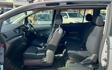 Toyota ISis I, 2015 год, 1 160 001 рублей, 23 фотография