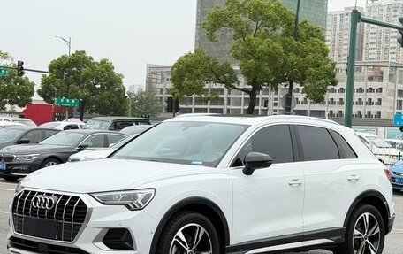 Audi Q3, 2022 год, 2 100 000 рублей, 1 фотография