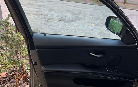 BMW 3 серия, 2008 год, 900 000 рублей, 21 фотография