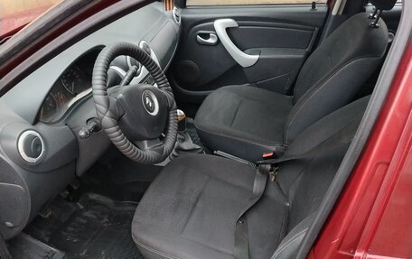 Renault Sandero I, 2014 год, 7 фотография