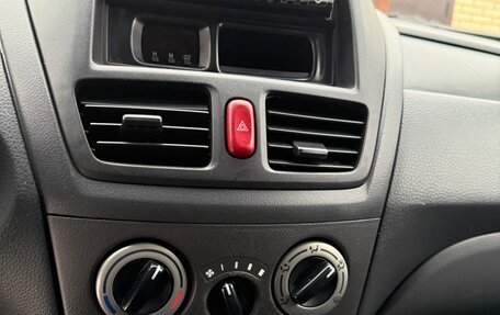 Suzuki Liana, 2003 год, 380 000 рублей, 8 фотография