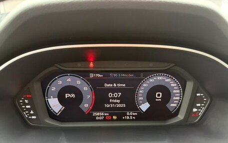 Audi Q3, 2022 год, 2 100 000 рублей, 8 фотография