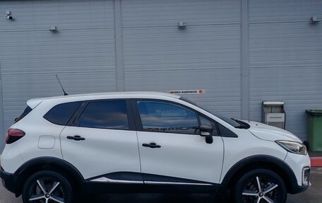 Renault Kaptur I рестайлинг, 2018 год, 1 250 000 рублей, 3 фотография