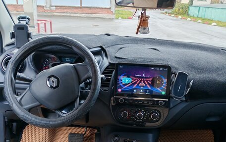 Renault Kaptur I рестайлинг, 2018 год, 1 250 000 рублей, 9 фотография