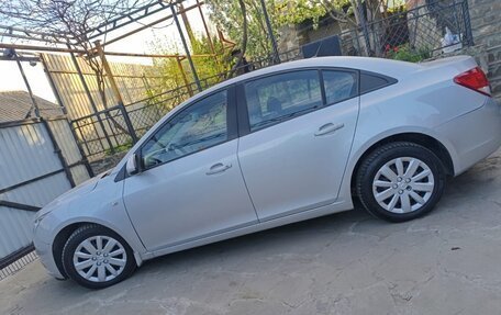 Chevrolet Cruze II, 2011 год, 600 000 рублей, 2 фотография