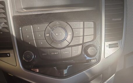 Chevrolet Cruze II, 2011 год, 600 000 рублей, 11 фотография