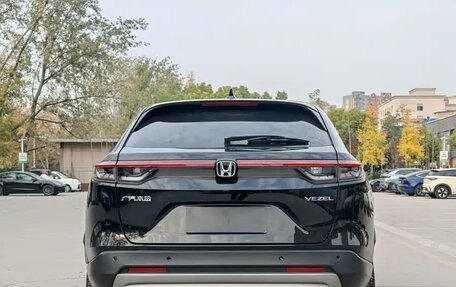 Honda Vezel, 2023 год, 1 950 420 рублей, 6 фотография