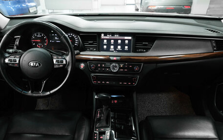 KIA K7, 2016 год, 2 000 000 рублей, 21 фотография