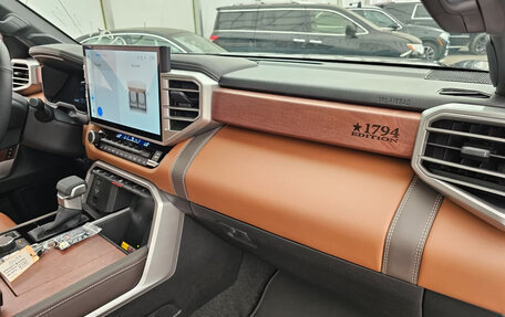 Toyota Sequoia, 2025 год, 20 900 000 рублей, 23 фотография