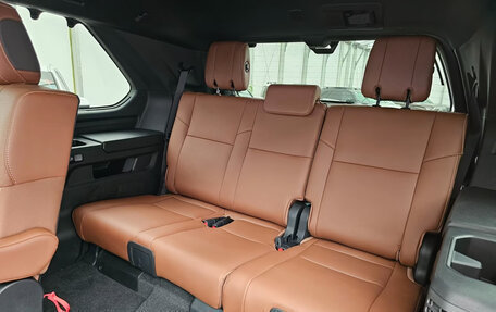 Toyota Sequoia, 2025 год, 20 900 000 рублей, 33 фотография