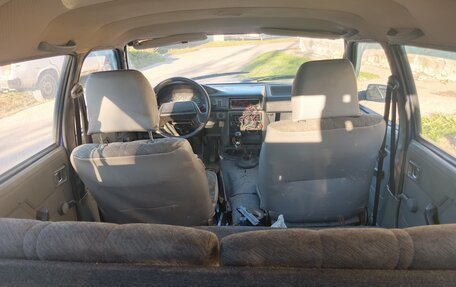 ИЖ 21261 «Фабула», 2004 год, 70 000 рублей, 2 фотография