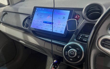 Honda Insight II рестайлинг, 2009 год, 669 000 рублей, 5 фотография