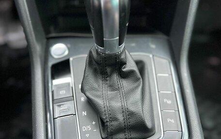 Volkswagen Tiguan II, 2018 год, 1 650 000 рублей, 15 фотография