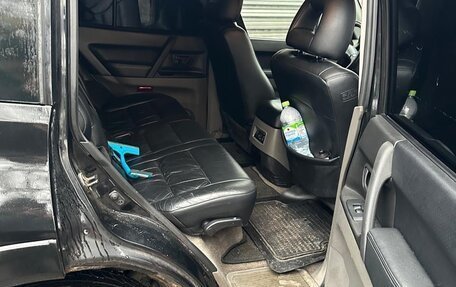 Mitsubishi Pajero III рестайлинг, 2001 год, 650 000 рублей, 3 фотография