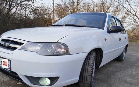 Daewoo Nexia I рестайлинг, 2010 год, 235 000 рублей, 10 фотография