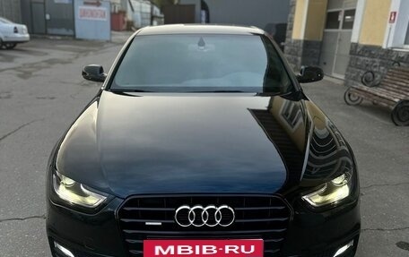 Audi A4, 2014 год, 1 900 000 рублей, 4 фотография