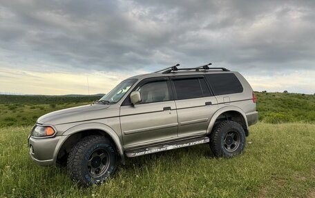 Mitsubishi Montero Sport, 2003 год, 1 200 000 рублей, 2 фотография