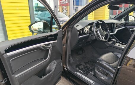 Volkswagen Touareg III, 2020 год, 5 300 000 рублей, 5 фотография