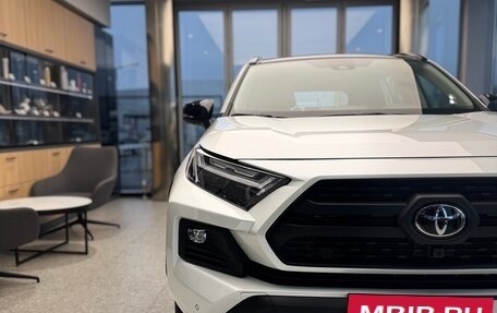Toyota RAV4, 2025 год, 4 499 000 рублей, 21 фотография