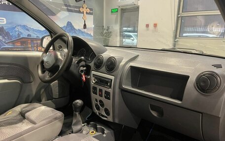 Renault Logan I, 2006 год, 240 000 рублей, 11 фотография