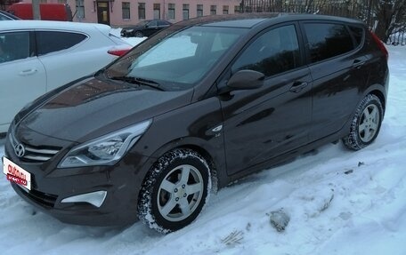 Hyundai Solaris II рестайлинг, 2016 год, 1 200 000 рублей, 2 фотография