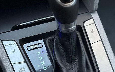 Hyundai Elantra VI рестайлинг, 2016 год, 1 200 000 рублей, 10 фотография