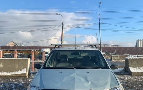 Renault Logan I, 2005 год, 300 000 рублей, 1 фотография