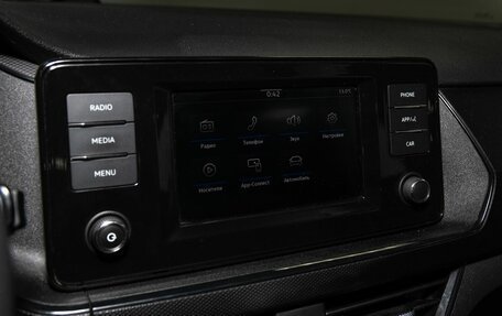 Volkswagen Polo VI (EU Market), 2021 год, 1 635 000 рублей, 10 фотография