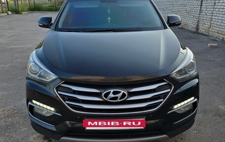 Hyundai Santa Fe III рестайлинг, 2017 год, 2 400 000 рублей, 2 фотография