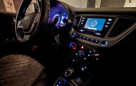 Hyundai Solaris II рестайлинг, 2020 год, 1 390 000 рублей, 7 фотография