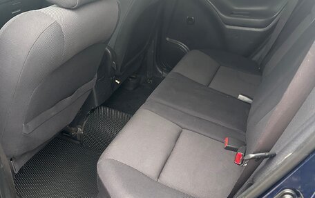 Pontiac Vibe II, 2004 год, 575 000 рублей, 9 фотография