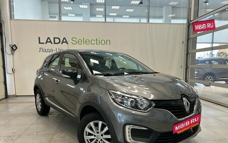 Renault Kaptur I рестайлинг, 2018 год, 1 159 000 рублей, 2 фотография